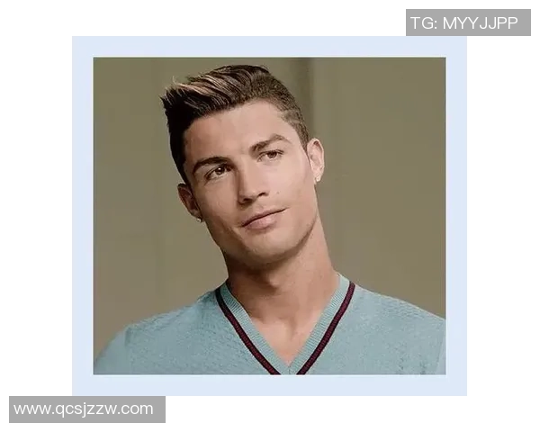 足球明星圆发型女生的时尚魅力与个性展示解析